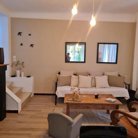 Maison Жеменос Екстер'єр фото